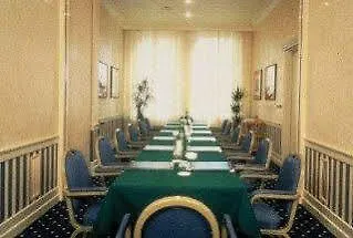 ****  מילאנו Hotel Auriga איטליה