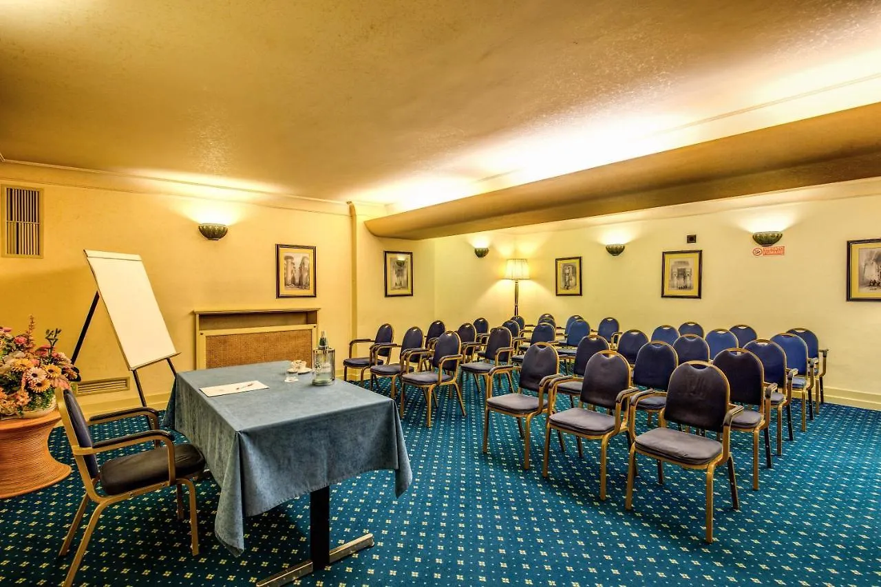 Hotel Auriga Milano 4*,